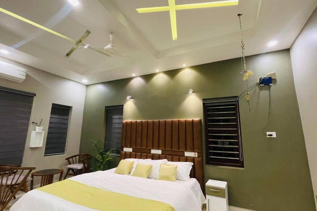 Swasth The Riviera Lovedale Nilambūr Exterior foto